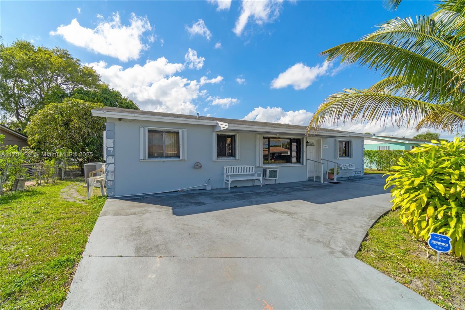 20630 NW 37th Ct