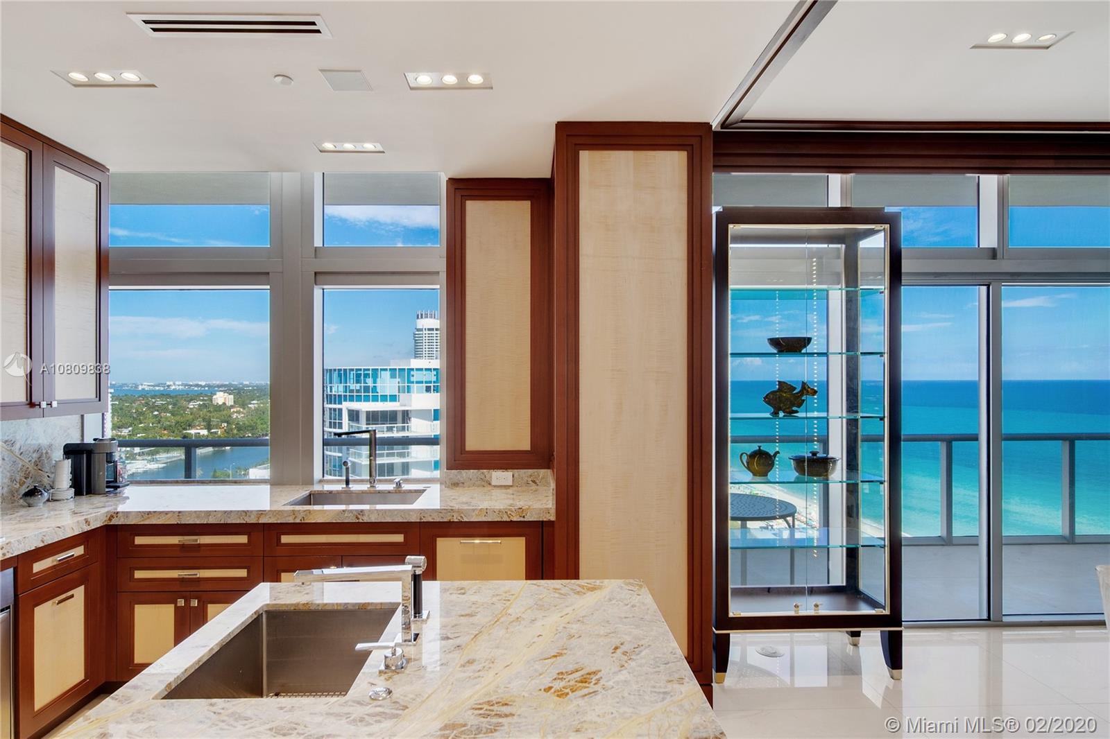 THE CARIBBEAN CONDO - Residential