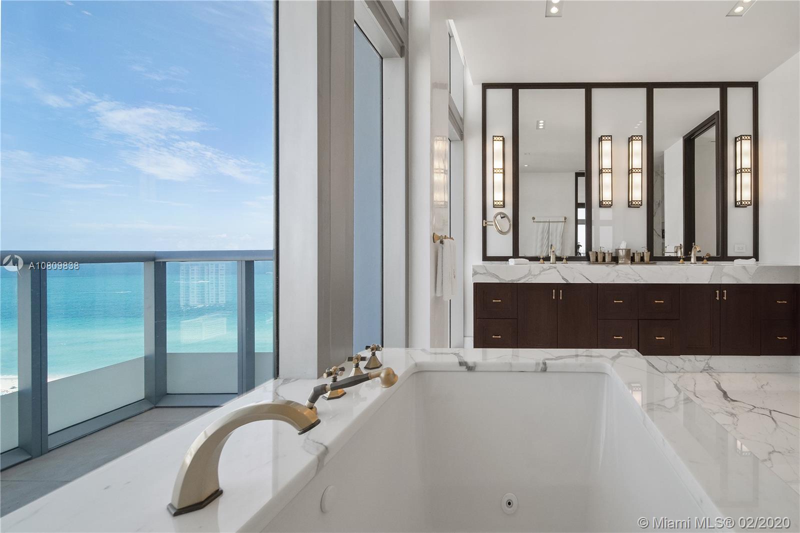 THE CARIBBEAN CONDO - Residential