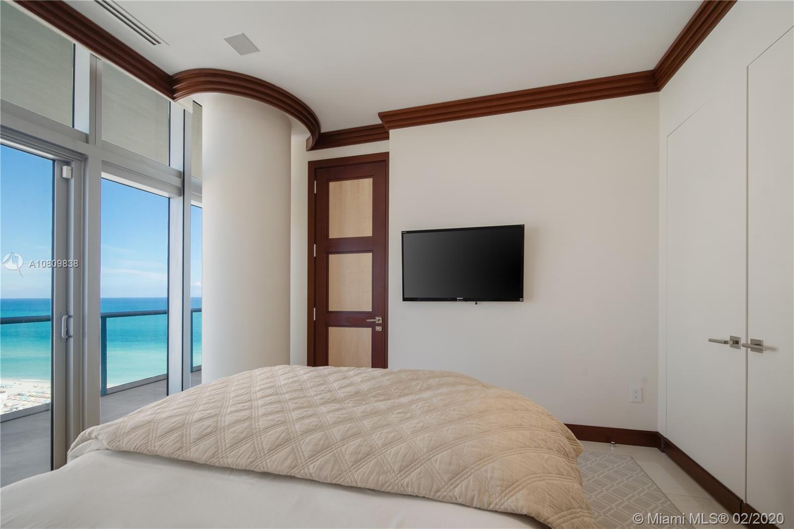 THE CARIBBEAN CONDO - Residential