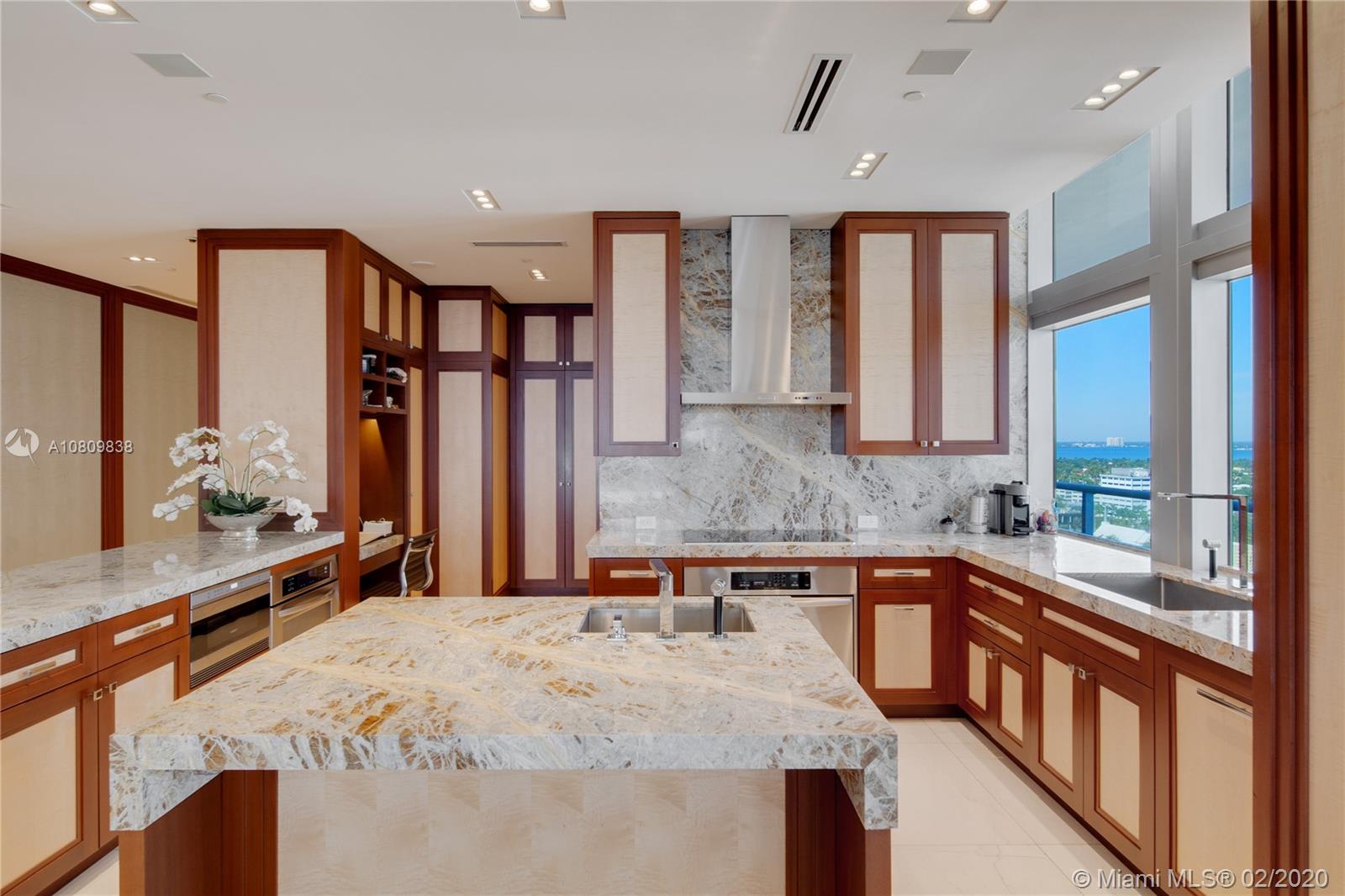 THE CARIBBEAN CONDO - Residential