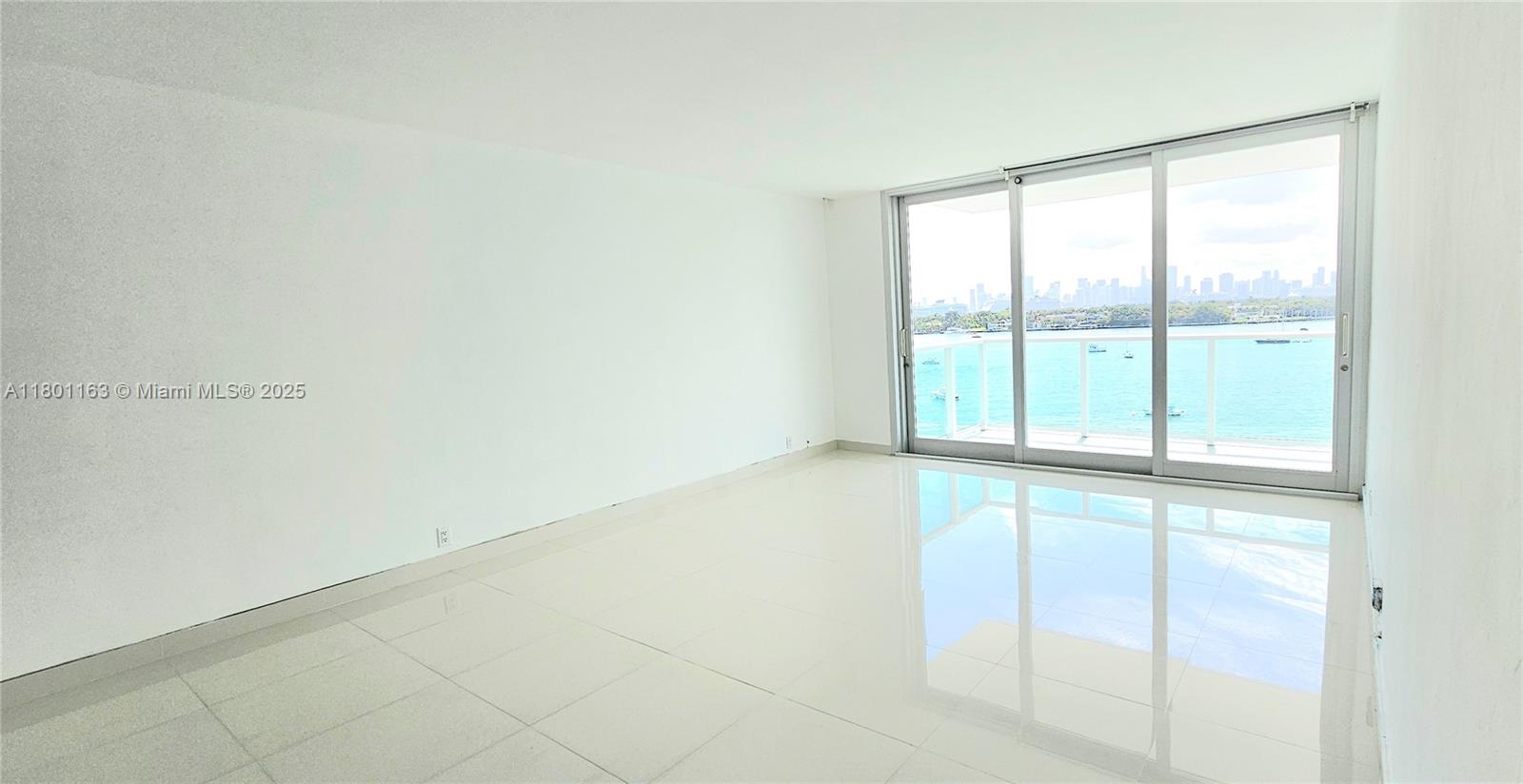 MIRADOR 1000 CONDO - Residential