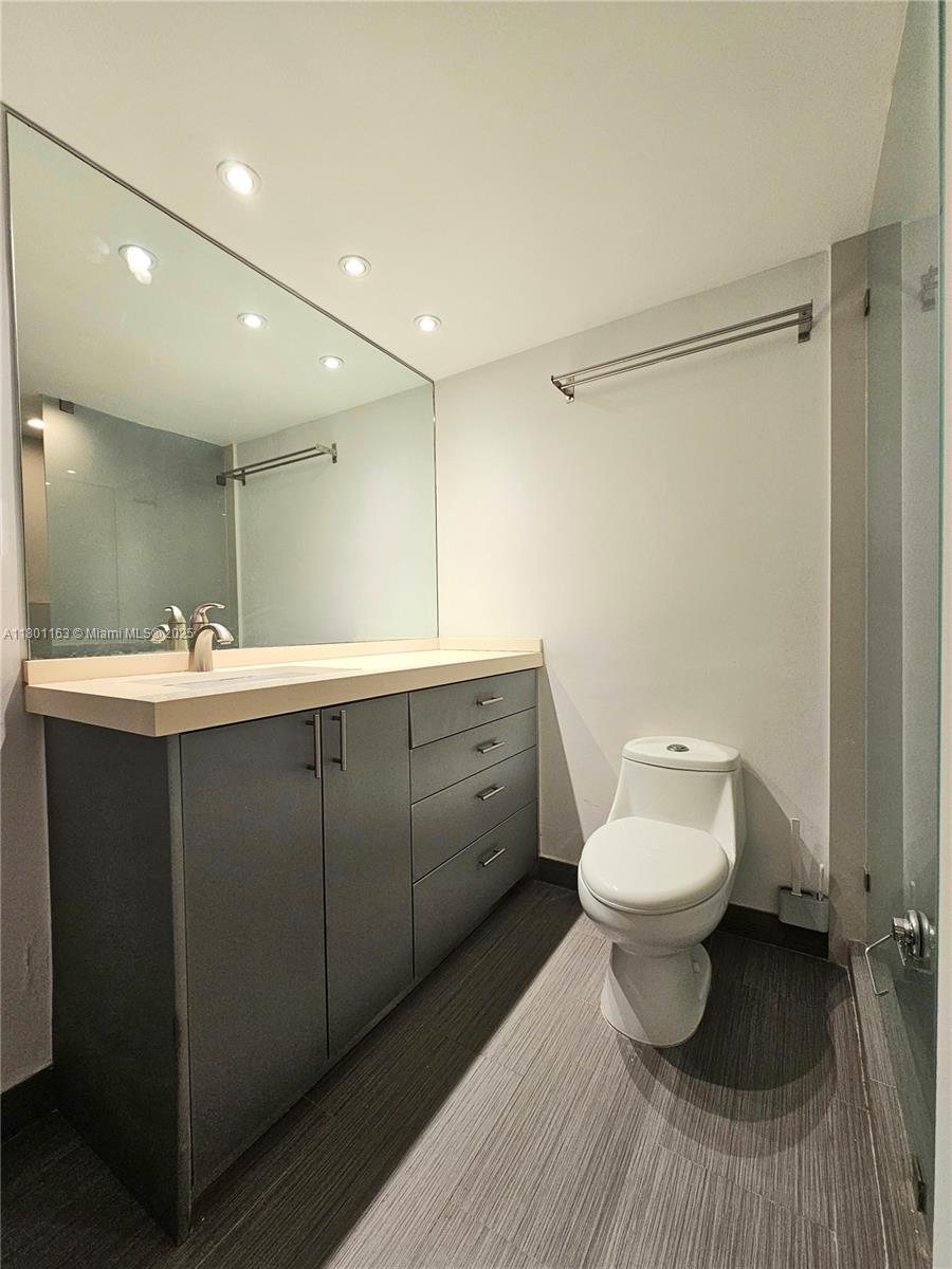 MIRADOR 1000 CONDO - Residential