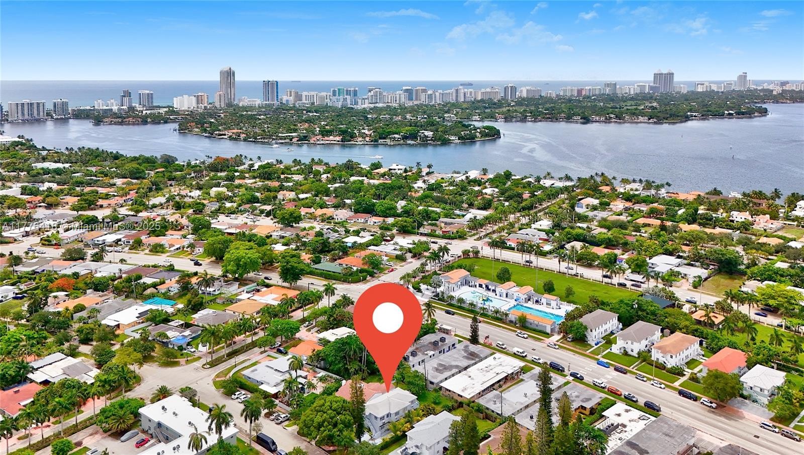 Rental Property at 1730 Marseille Dr 3, Miami Beach, Miami-Dade County, Florida - Bedrooms: 1 
Bathrooms: 1  - $1,950 MO.