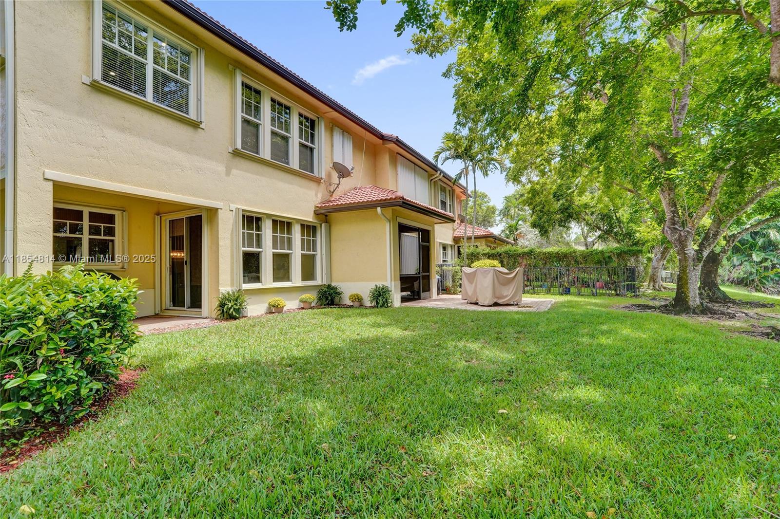 HERON BAY SOUTH - Residential