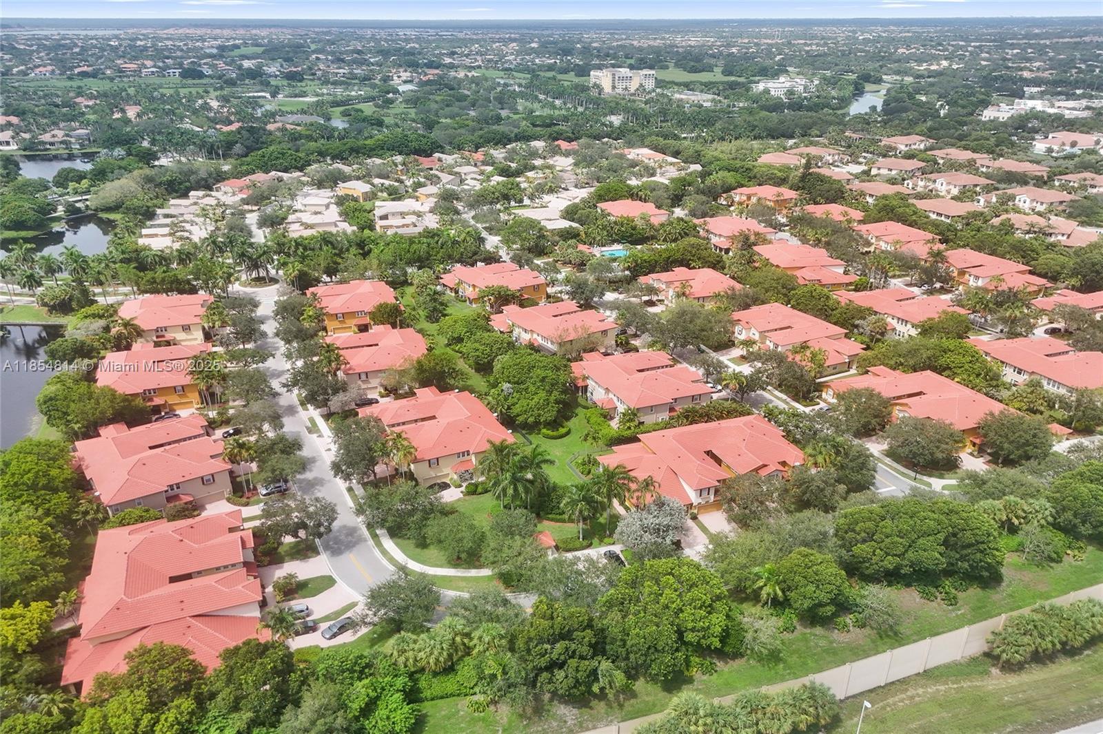 HERON BAY SOUTH - Residential