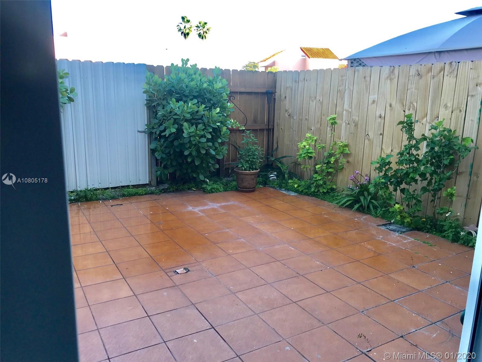 TERRA LAKE VILLAS CONDO - Residential Lease