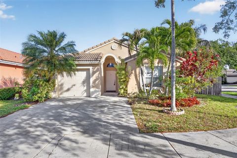2073 SE 13th St Homestead FL 33035