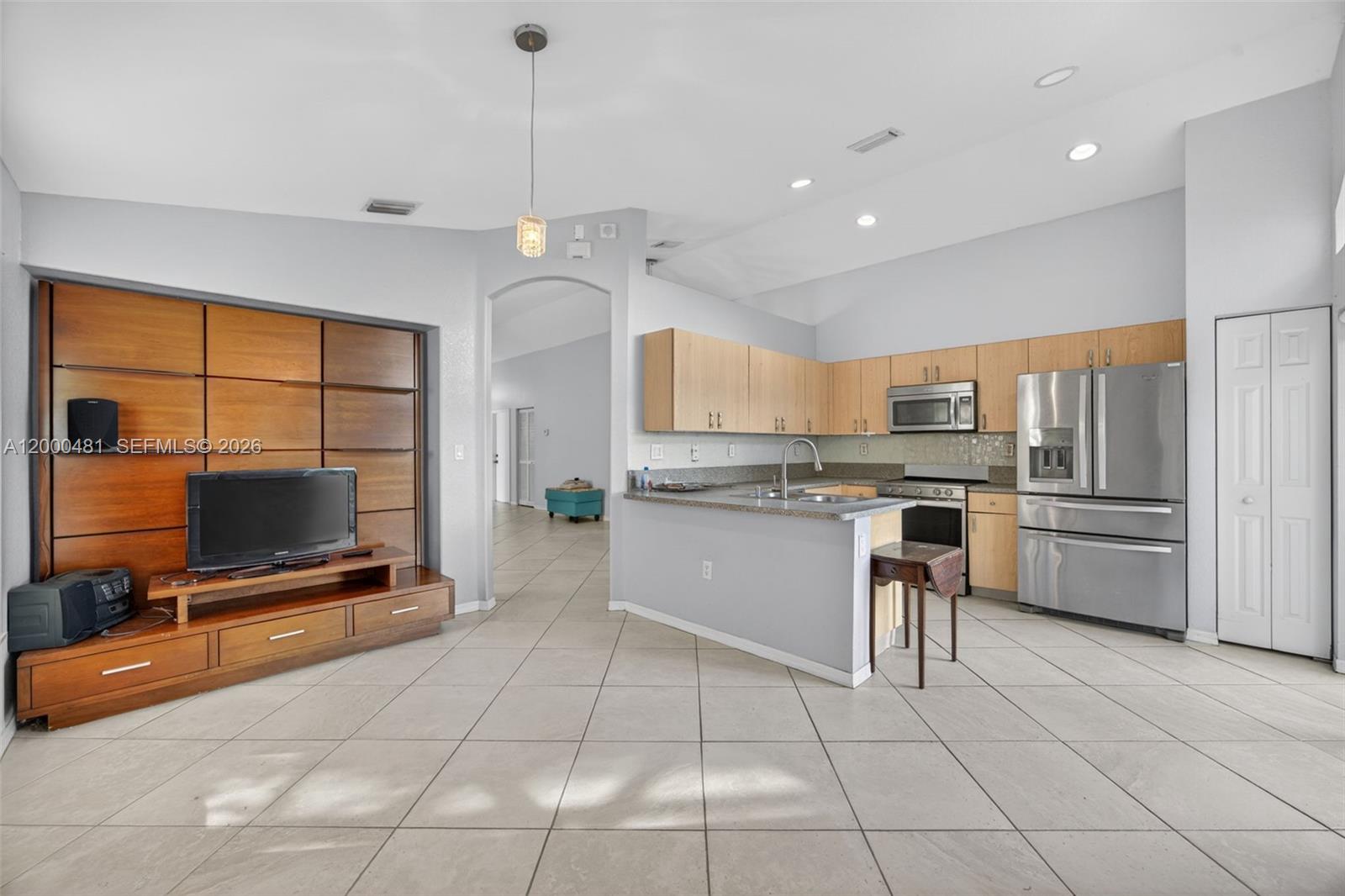 SHORES AT KEYS GATE - Residential