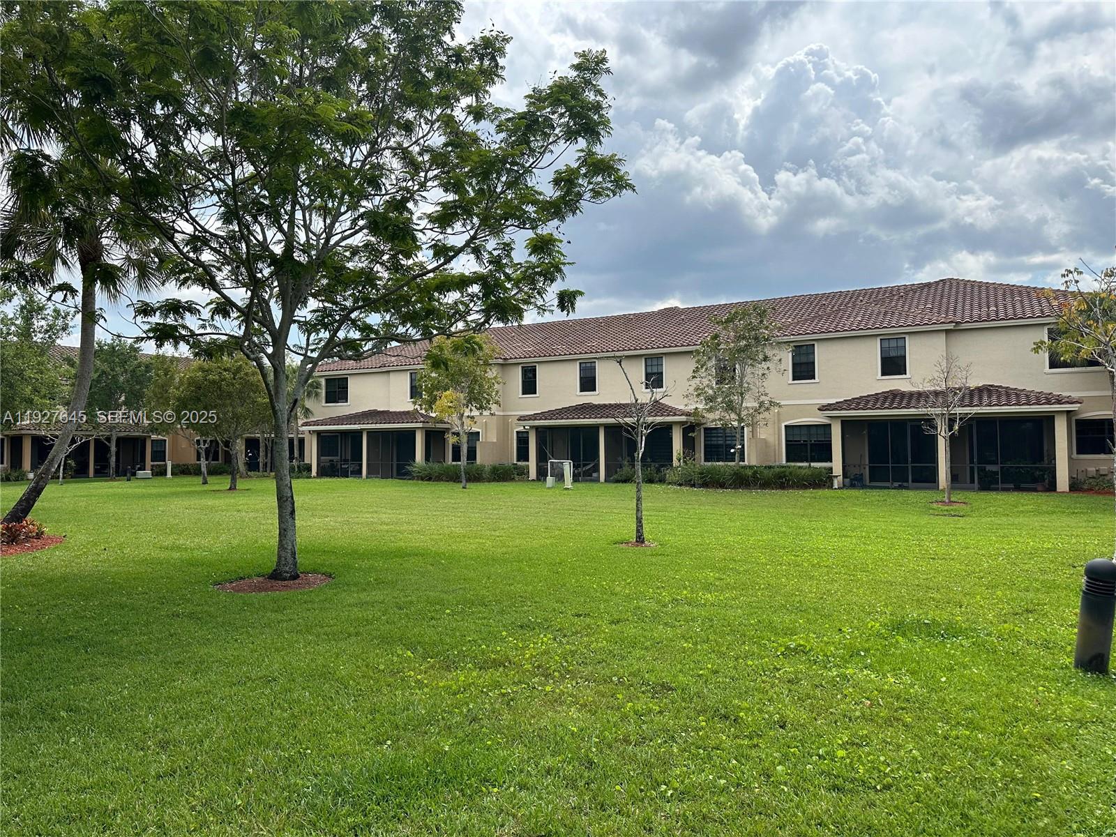 SUNBURST PROPERTIES DEVEL - Residential Lease