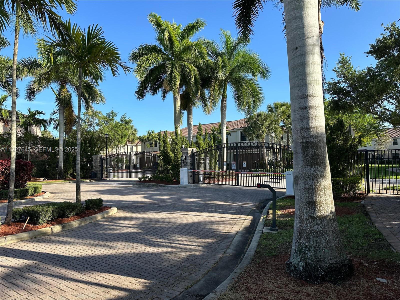 SUNBURST PROPERTIES DEVEL - Residential Lease