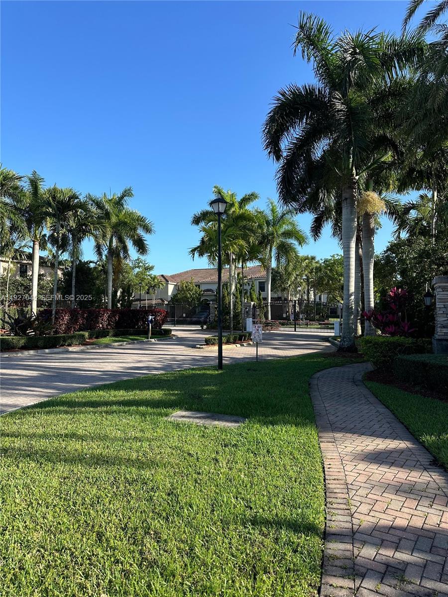 SUNBURST PROPERTIES DEVEL - Residential Lease