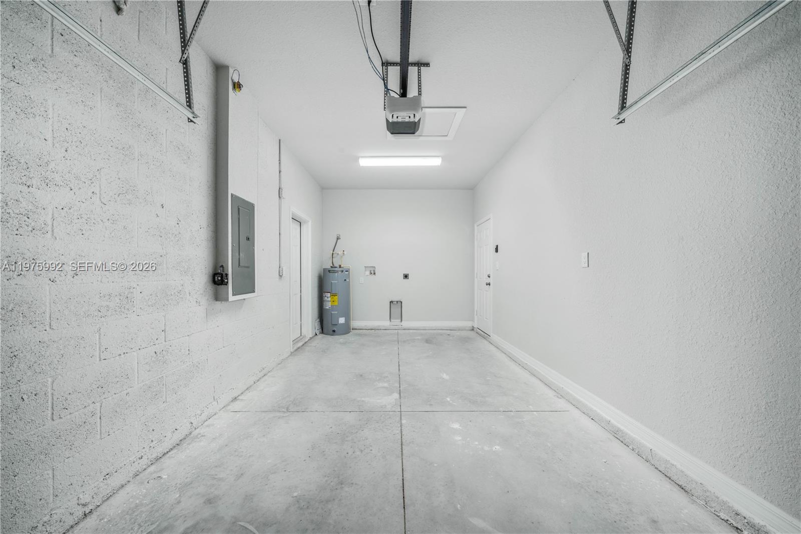 Las Villas at Kenilworth - Residential Lease