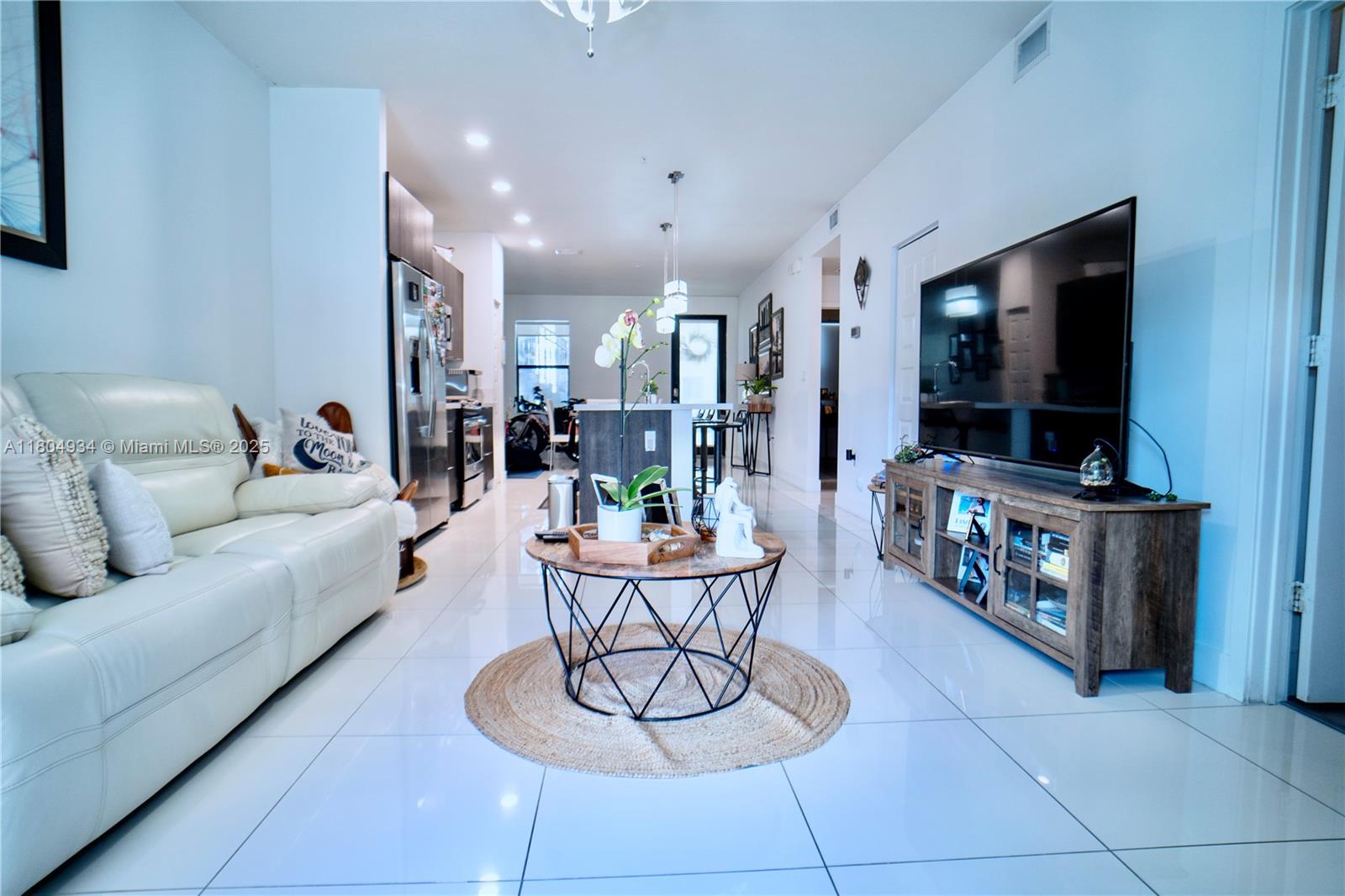 APEX AT PARK CENTRAL COND - Residential