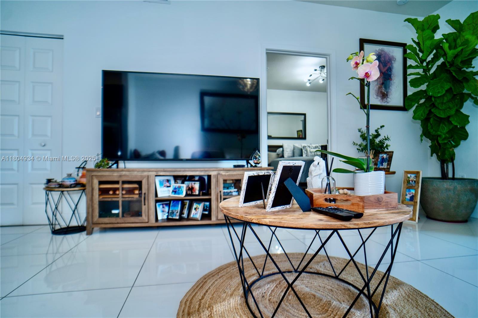 APEX AT PARK CENTRAL COND - Residential