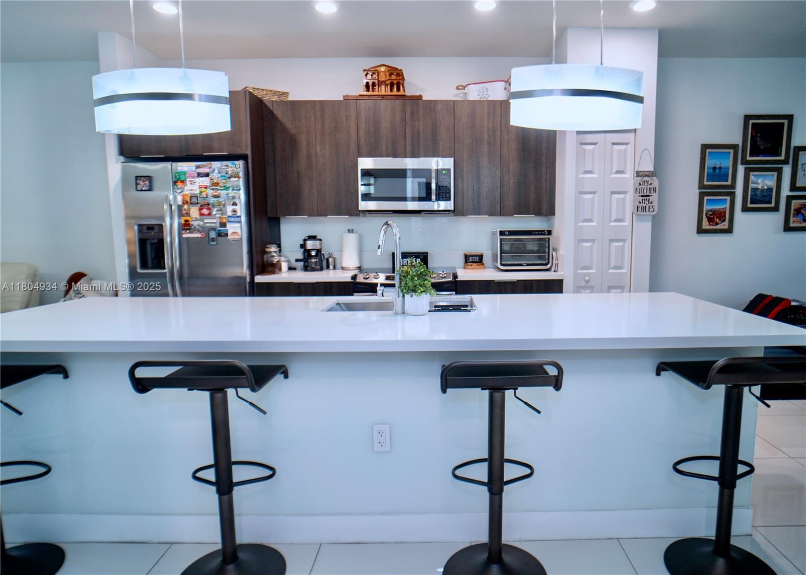 APEX AT PARK CENTRAL COND - Residential