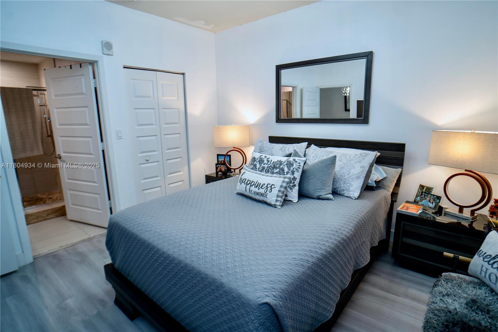 APEX AT PARK CENTRAL COND - Residential