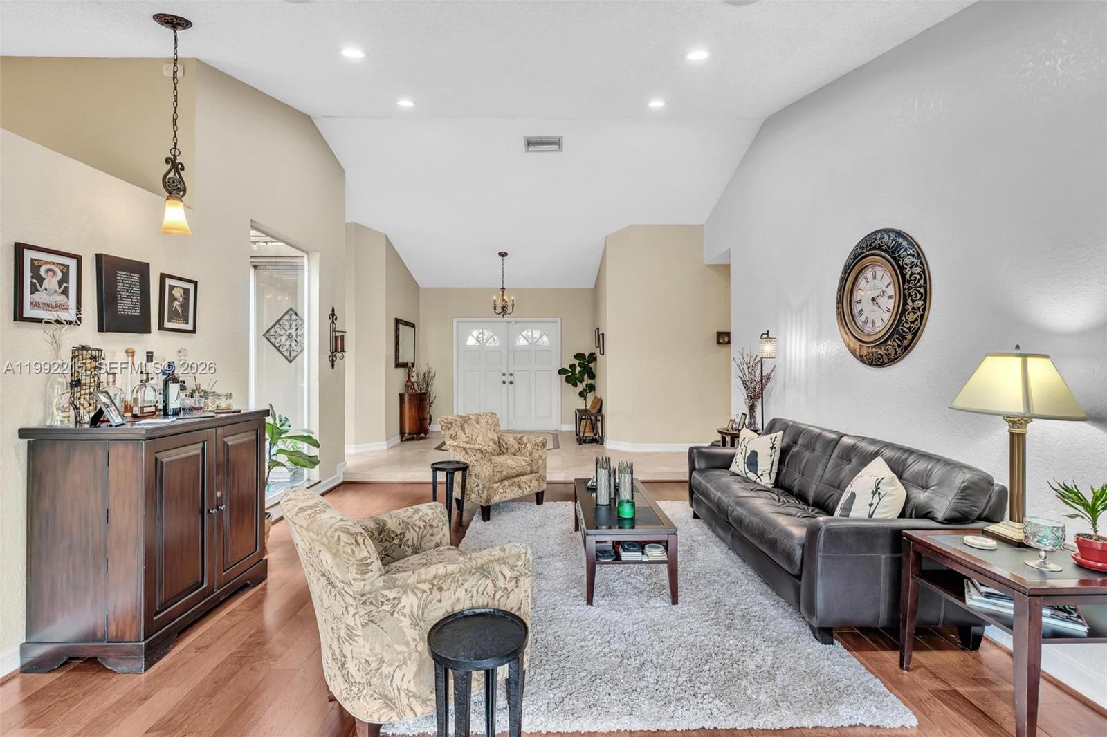 EMBASSY LAKES - Residential