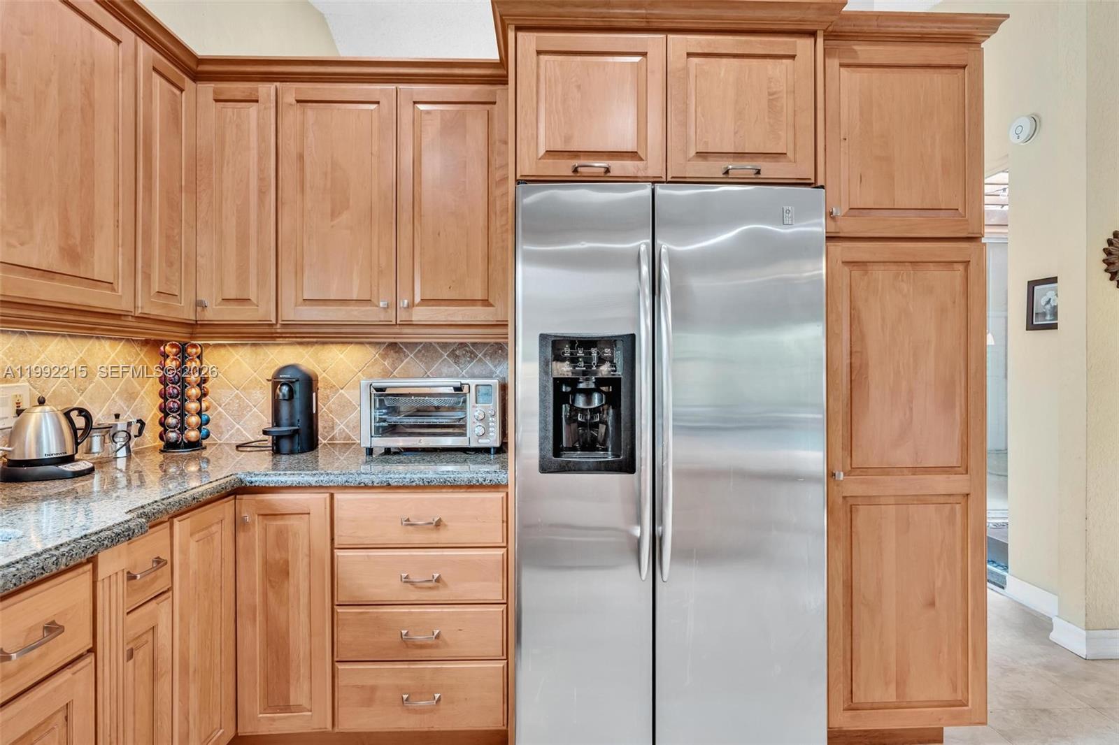 EMBASSY LAKES - Residential