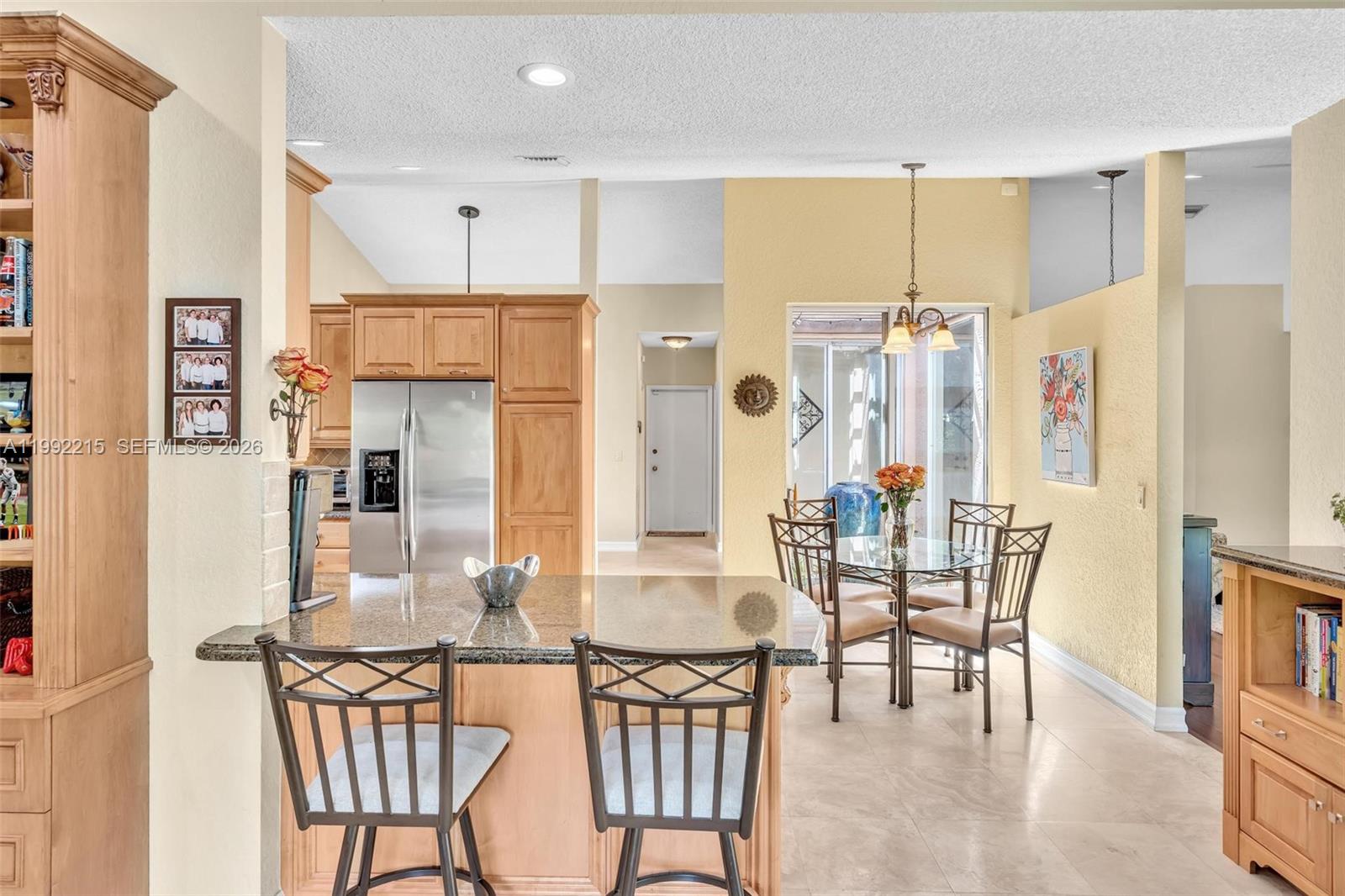 EMBASSY LAKES - Residential