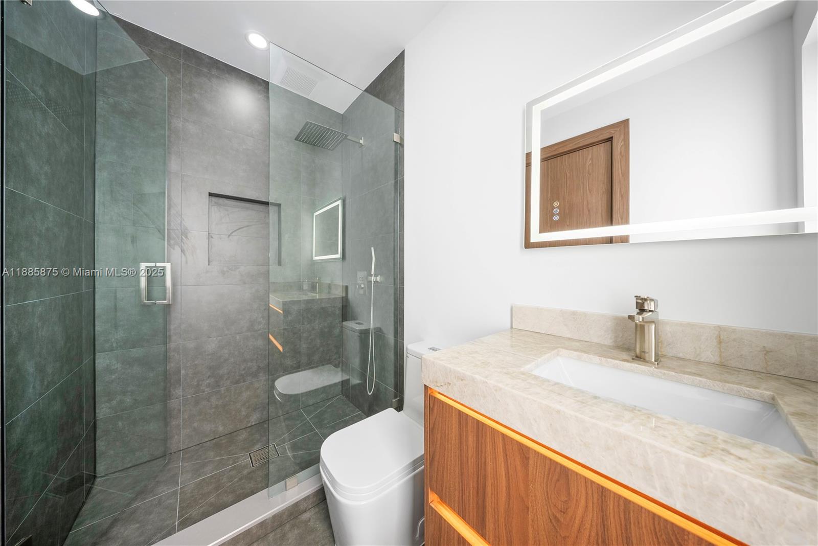 BUENA VISTA HEIGHTS EXTEN - Residential