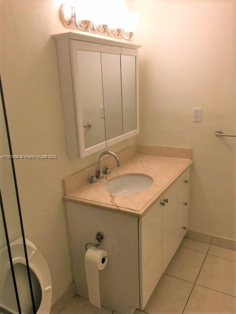 VENETIAN PALMS CONDO - Residential