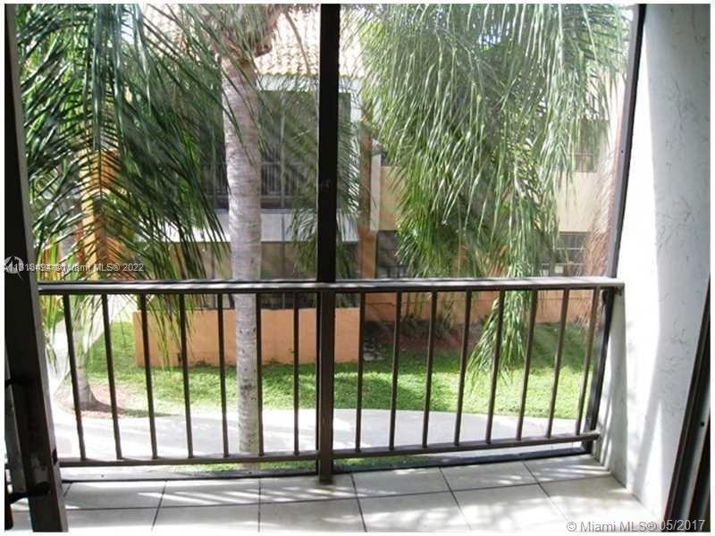 VENETIAN PALMS CONDO - Residential