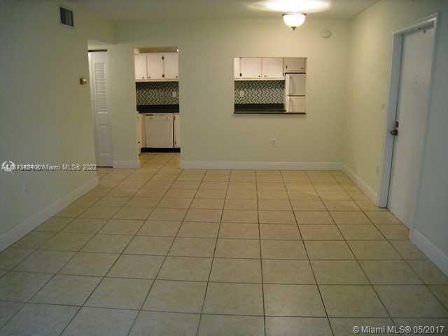 VENETIAN PALMS CONDO - Residential