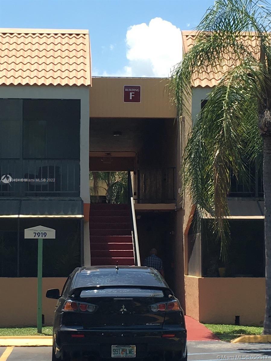 VENETIAN PALMS CONDO - Residential