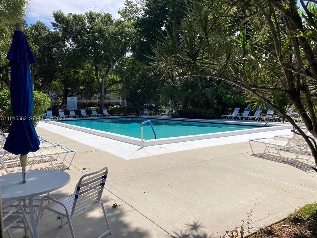 NO 96 PALM-AIRE COUNTRY C - Residential