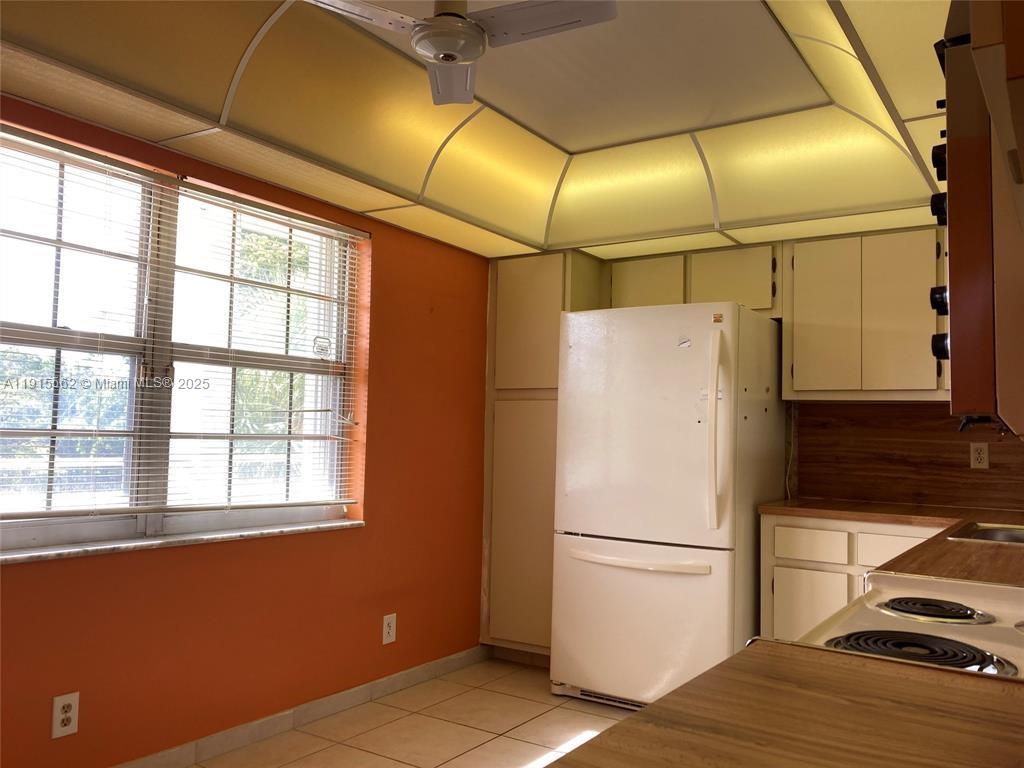 805 Cypress Blvd 309