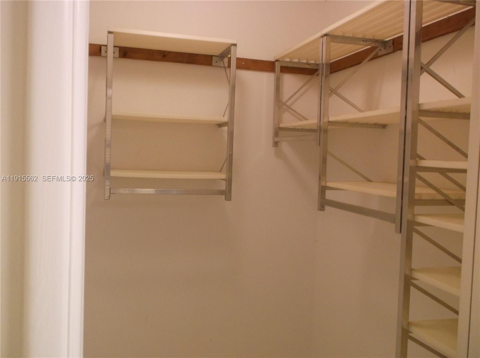 NO 96 PALM-AIRE COUNTRY C - Residential