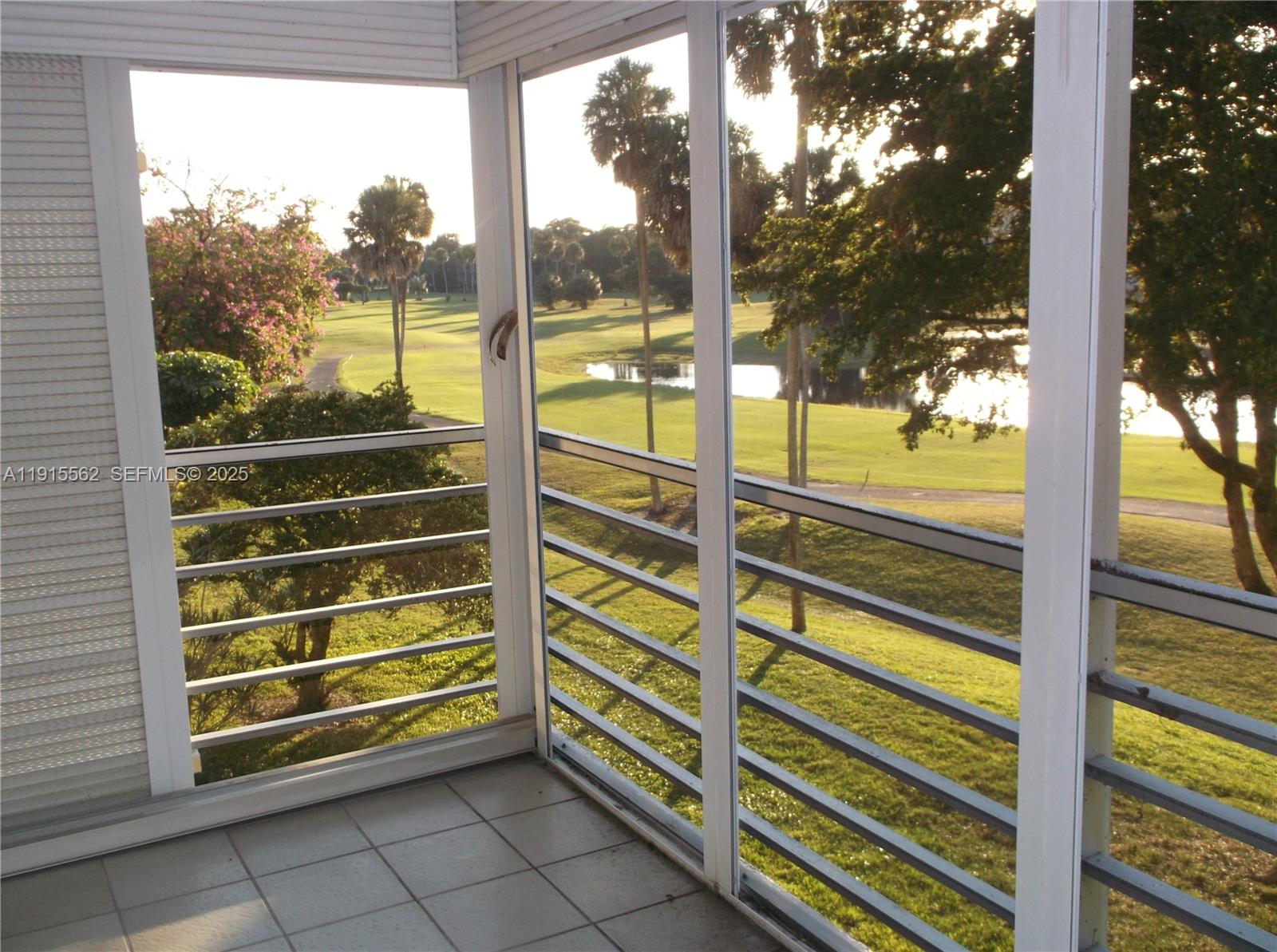 NO 96 PALM-AIRE COUNTRY C - Residential