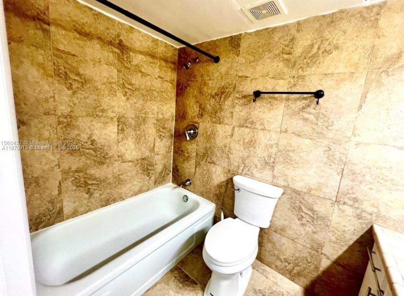 MILLER GARDENS CONDO - Residential Lease