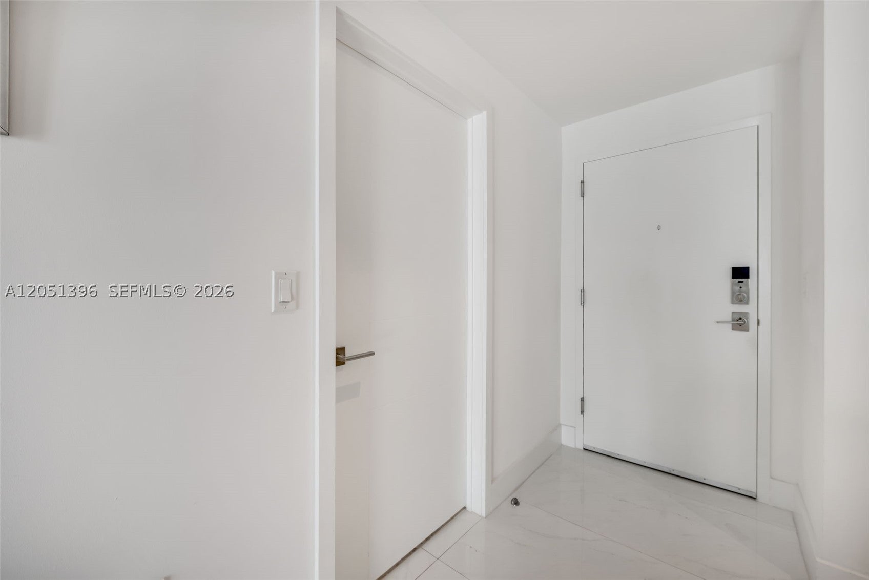 301 Altara Ave 824