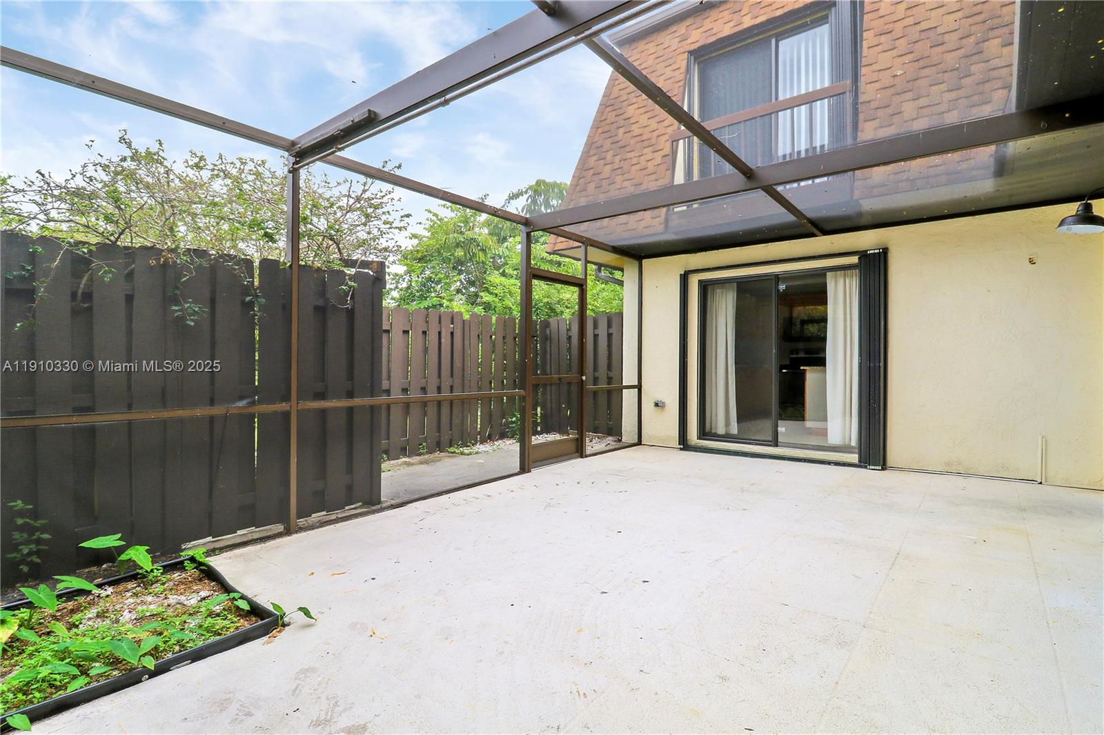 SIMS CREEK PH II - Residential