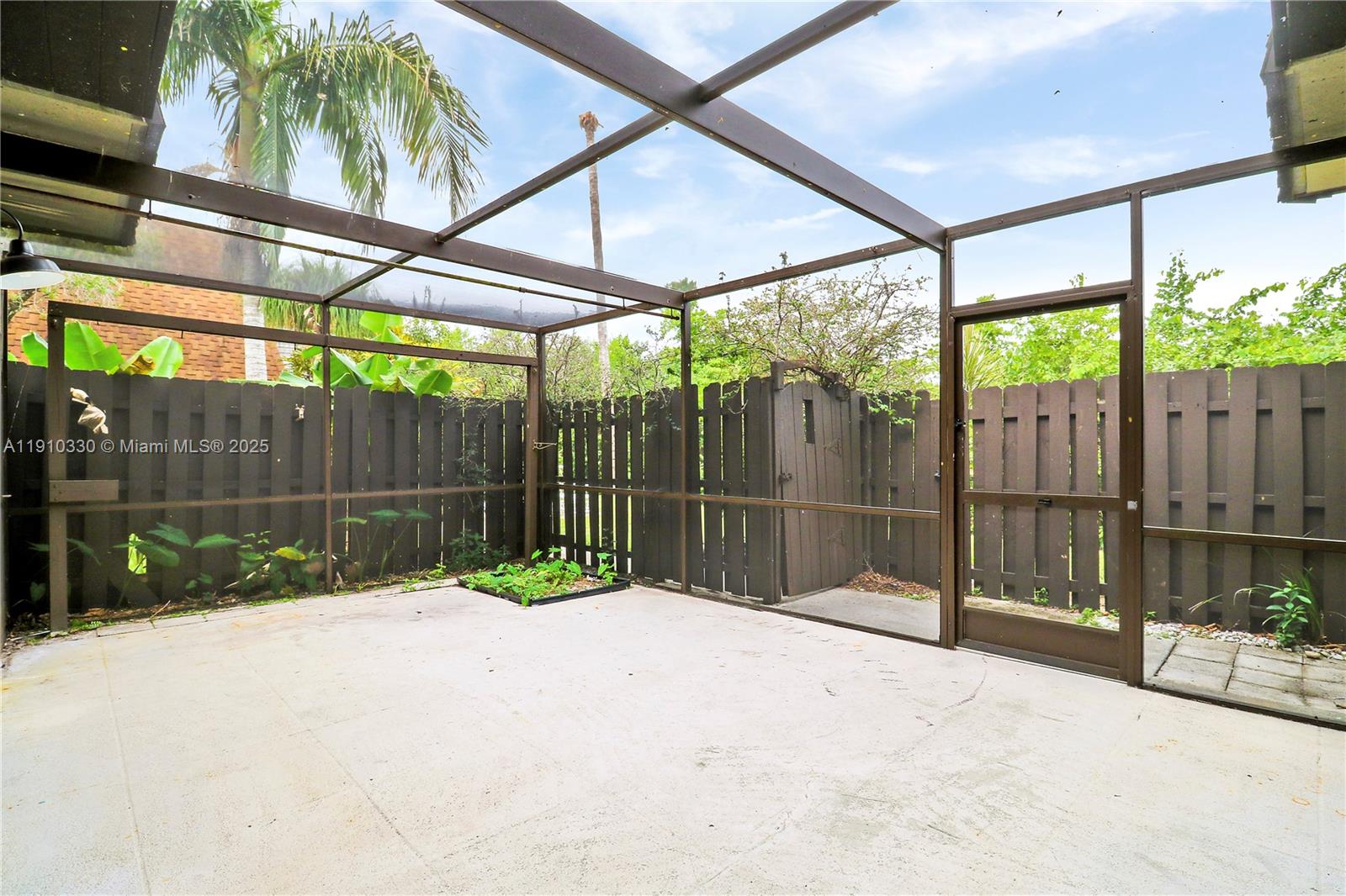 SIMS CREEK PH II - Residential