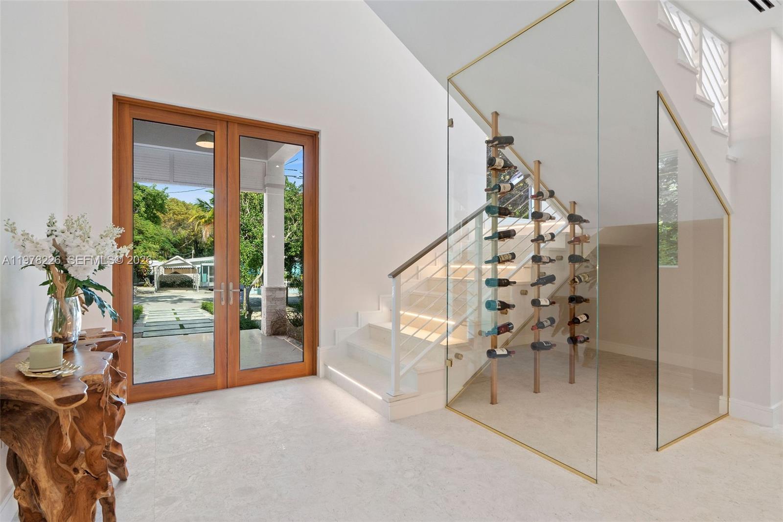 PLANTATION BEACH - Residential