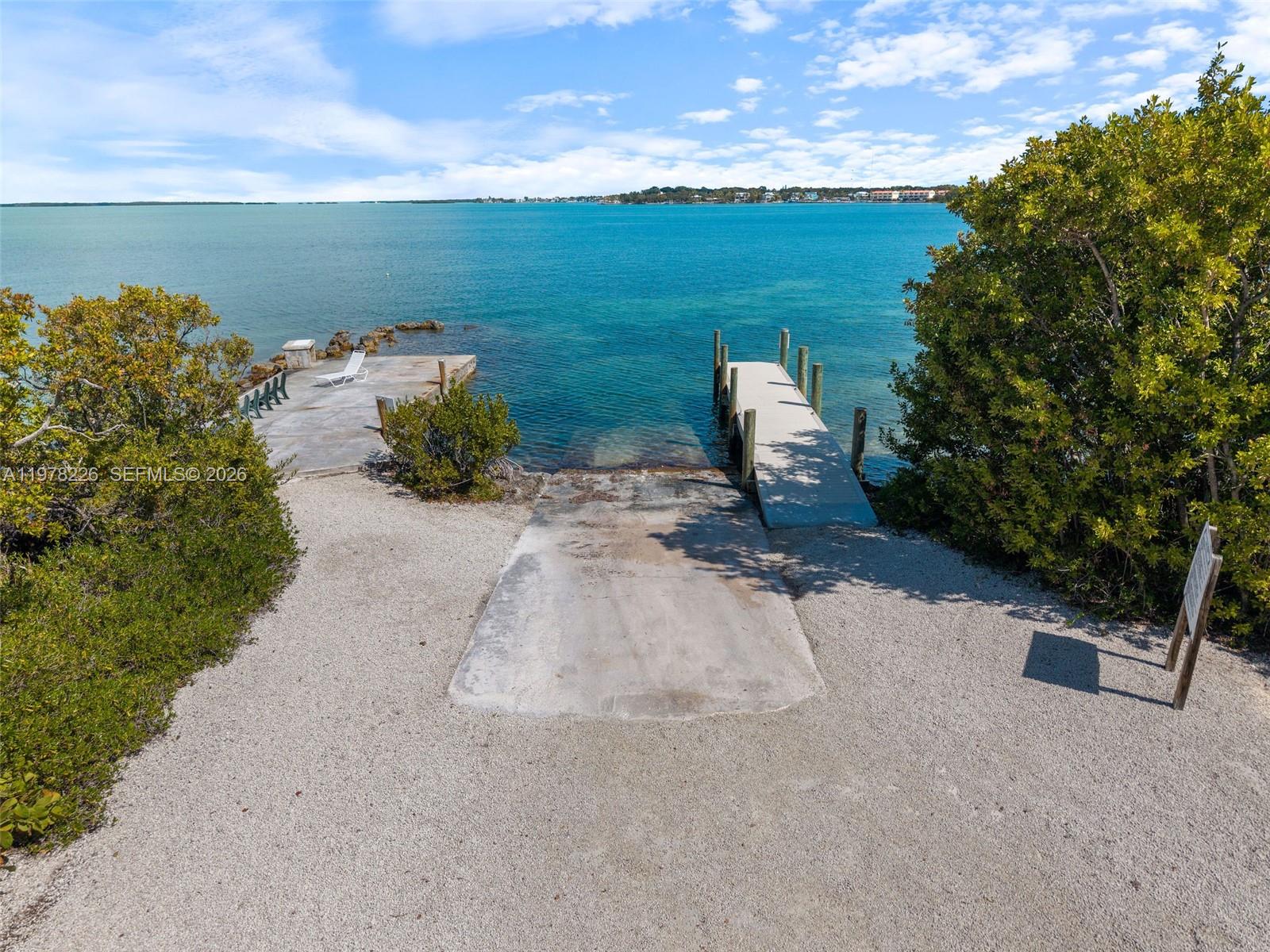 PLANTATION BEACH - Residential