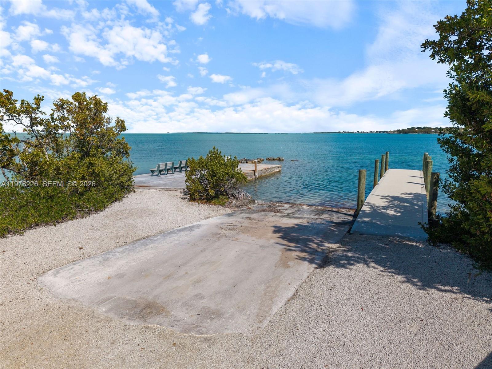 PLANTATION BEACH - Residential