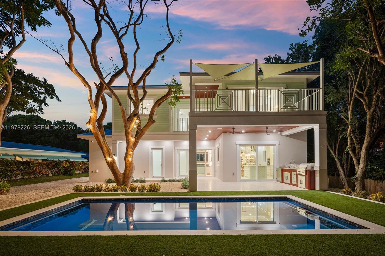 PLANTATION BEACH - Residential