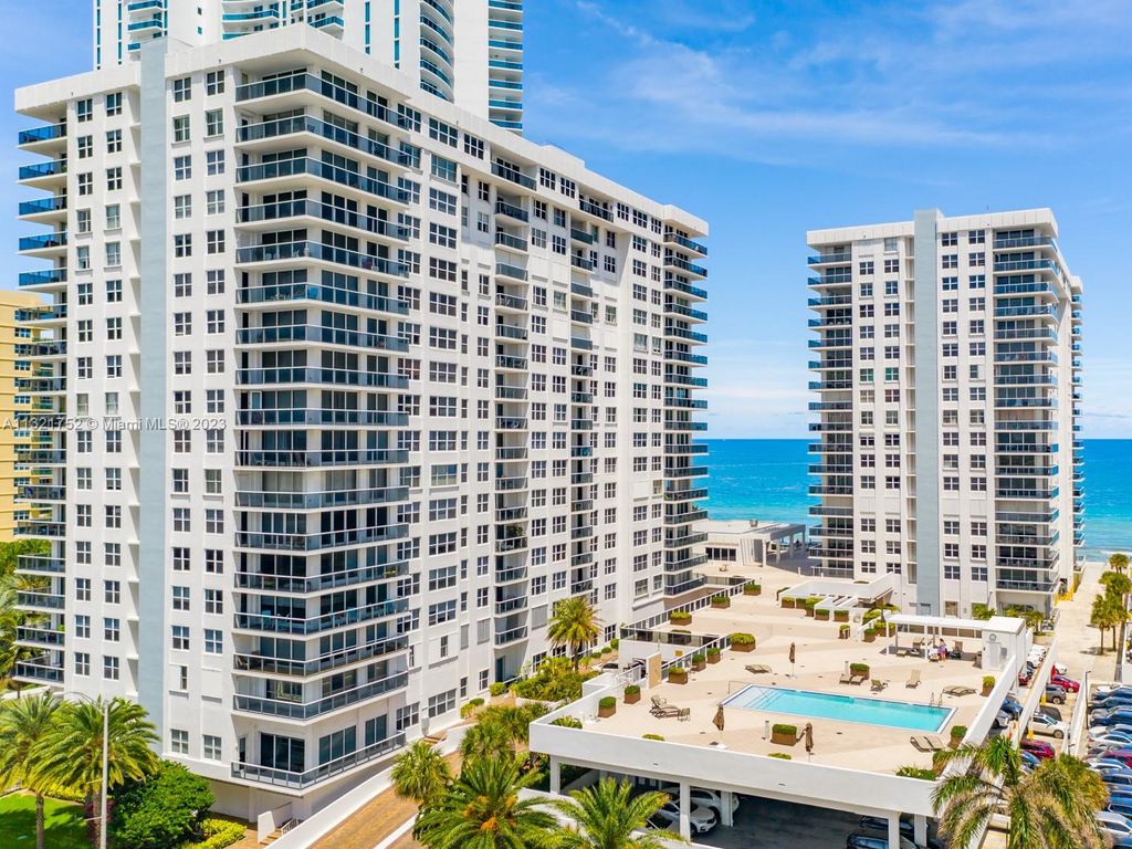 Photo of 2751 S Ocean Dr #N7PH, Hollywood, FL 33019 (MLS # A11321752)