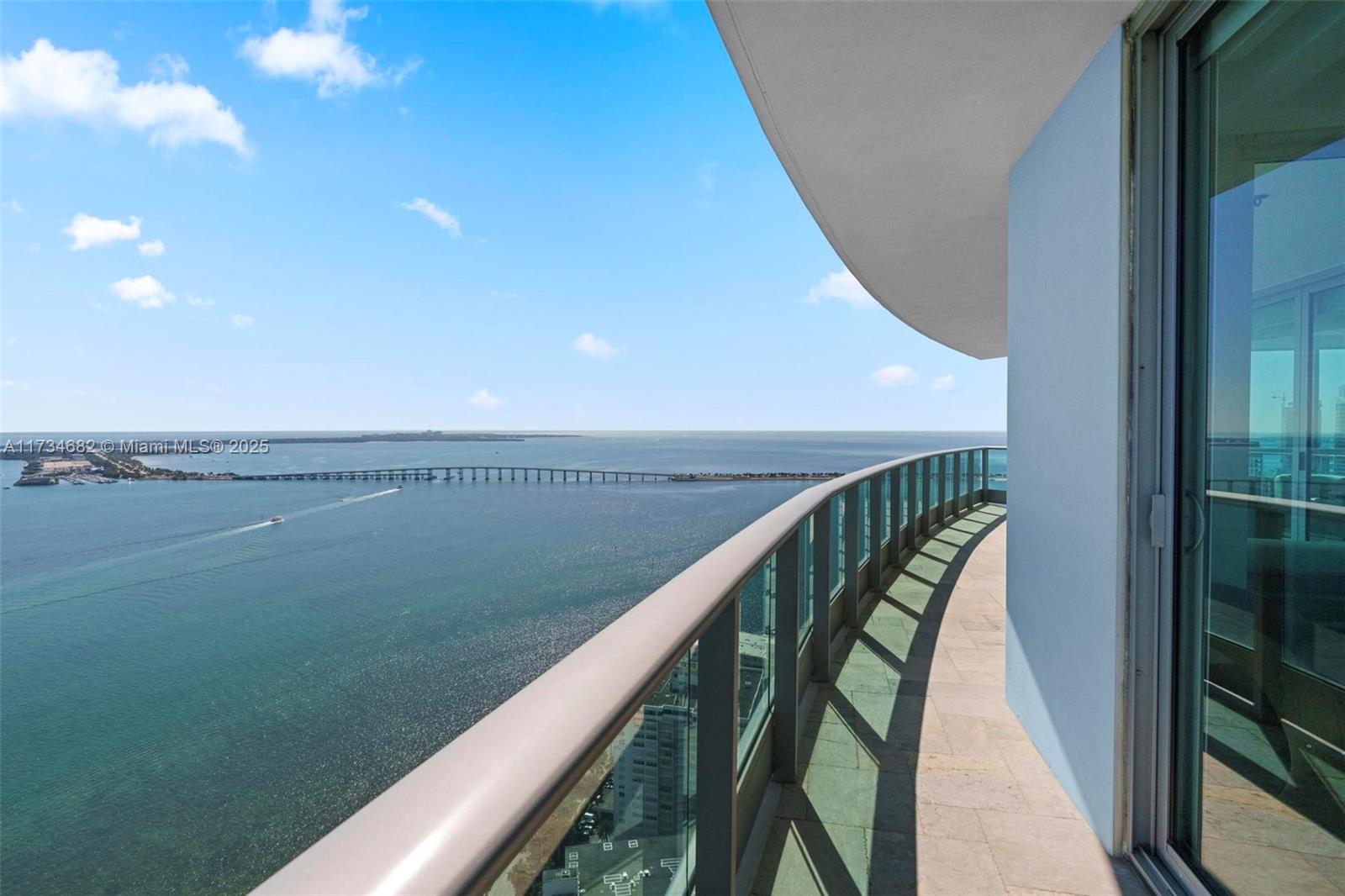 JADE RESIDENCES AT BRICKE - Residential