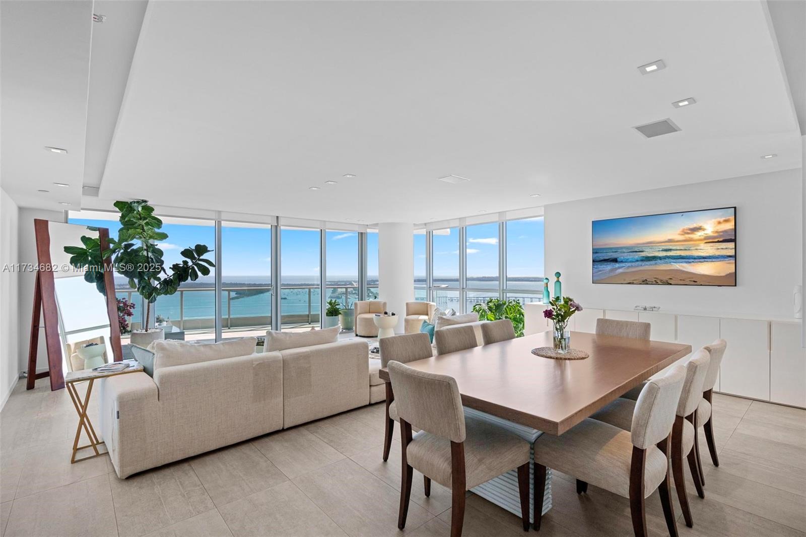 JADE RESIDENCES AT BRICKE - Residential