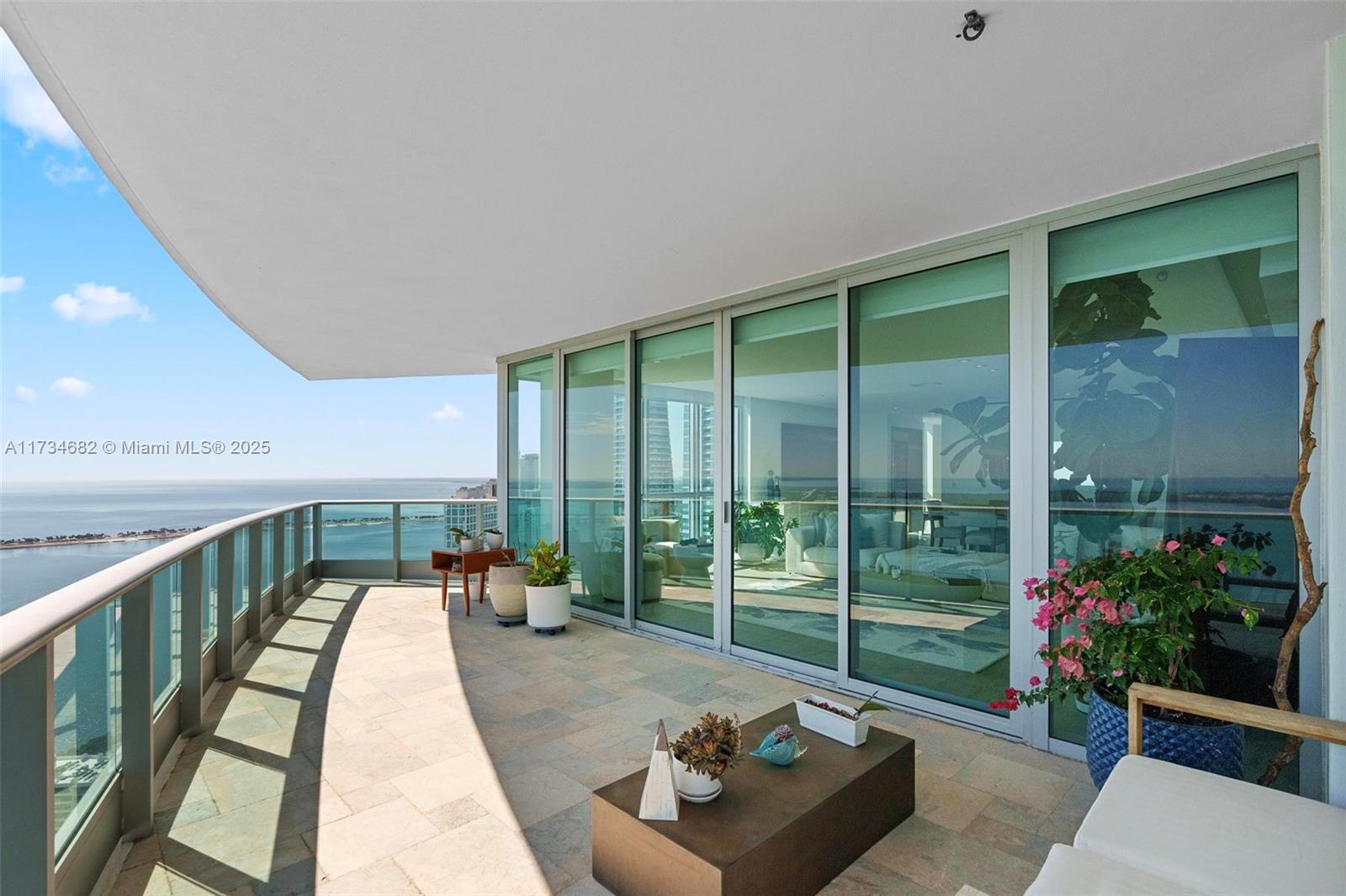 JADE RESIDENCES AT BRICKE - Residential