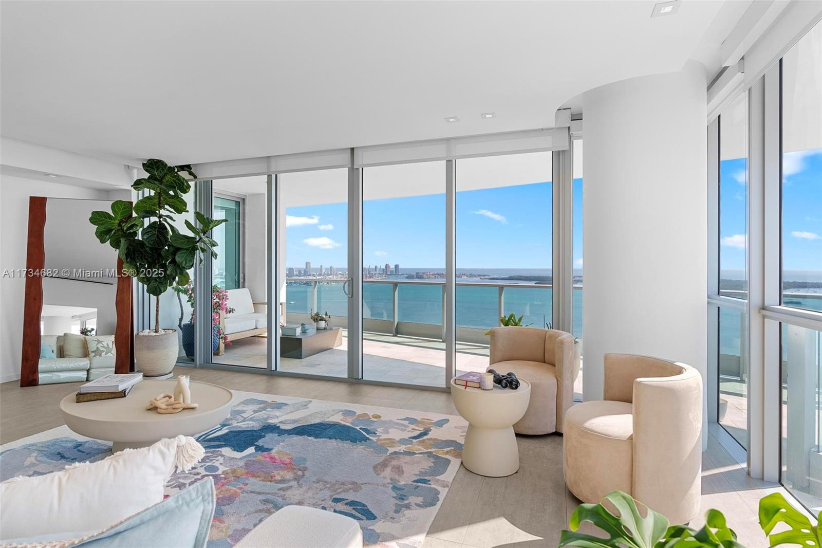 JADE RESIDENCES AT BRICKE - Residential