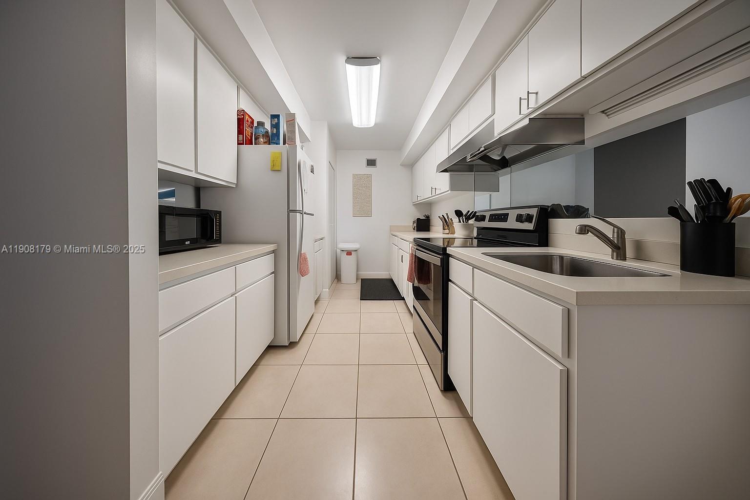 EMBARCADERO CONDO - Residential Lease