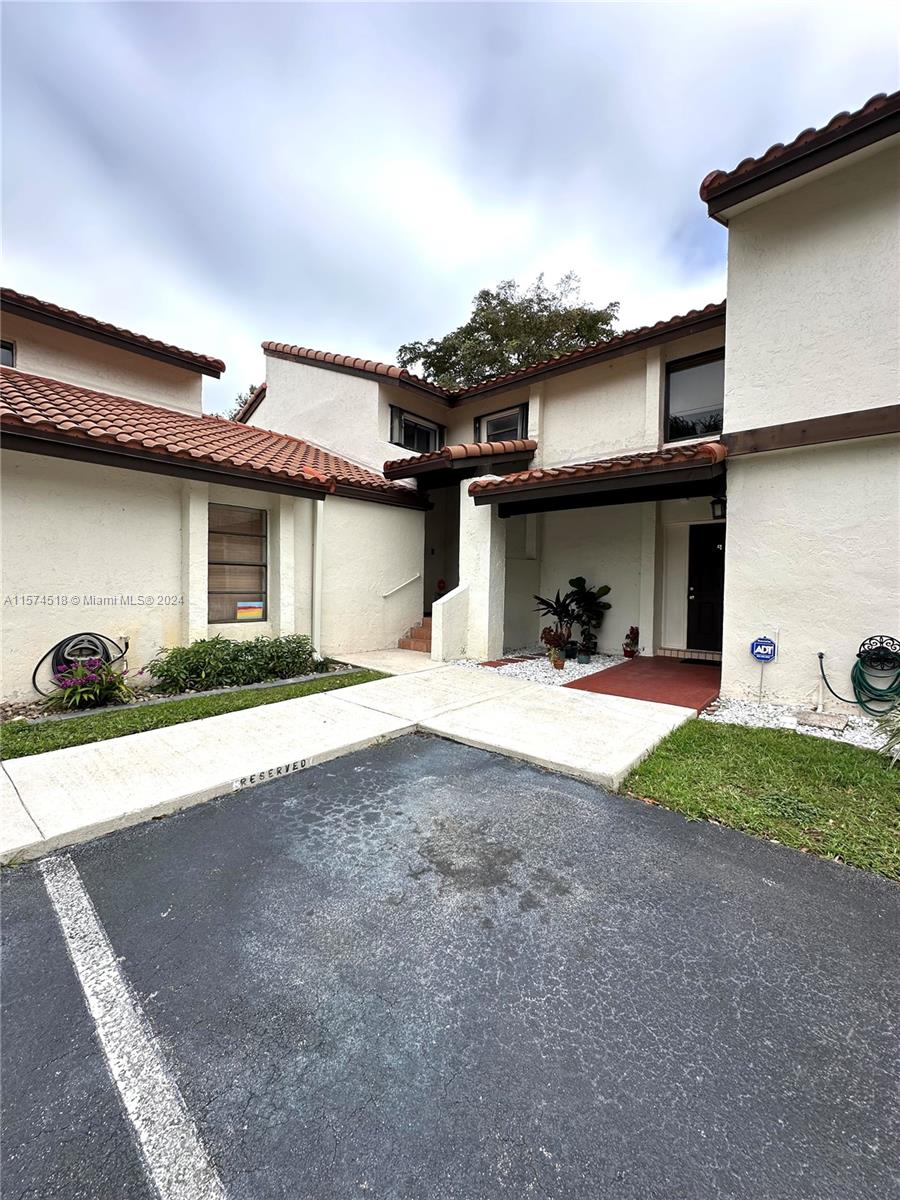 Tastefully updated townhouse available in highly sought after location, The Crossings. This is a great opportunity to purchase a turnkey investment in Kendall. The property is currently under lease until 03/31/2025. The kitchen has stainless steel appliances. Plenty of natural light comes through the sliding doors and windows. Home opens up to a fenced in patio. Space for relaxing and cooking. The home also has a balcony upstairs in the primary bedroom and a walking closet. Both bedrooms are upstairs. Full bathroom has dual sinks and half bathroom is located downstairs for guests. Washer and dryer also in home. The best part of the property is the community trails, amenities and clubhouse! Residents enjoy pools, gym, courts and more. This property will always be highly sought after.
