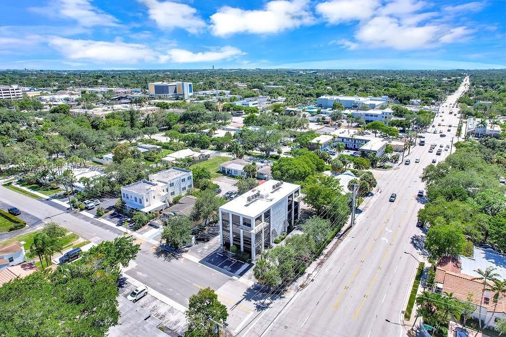 Photo of 150 SE 12th St #101, Fort Lauderdale, FL 33316 (MLS # A11832478)