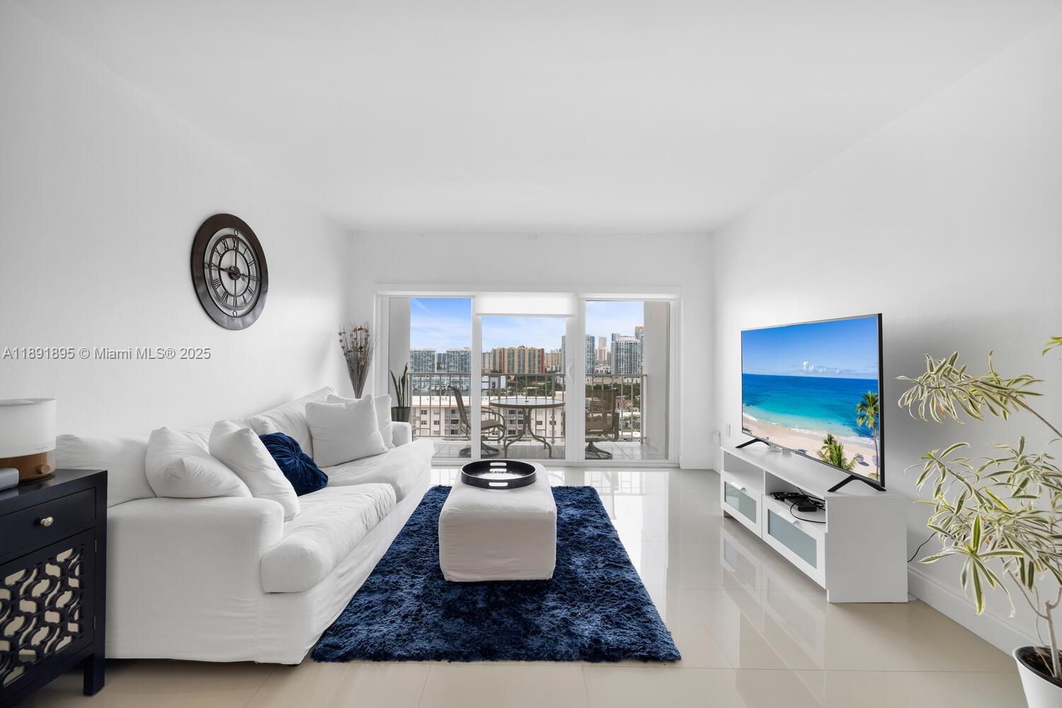 ARLEN HOUSE WEST CONDO - Residential